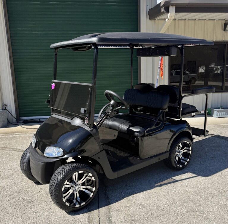 2020 E-Z-GO RXV