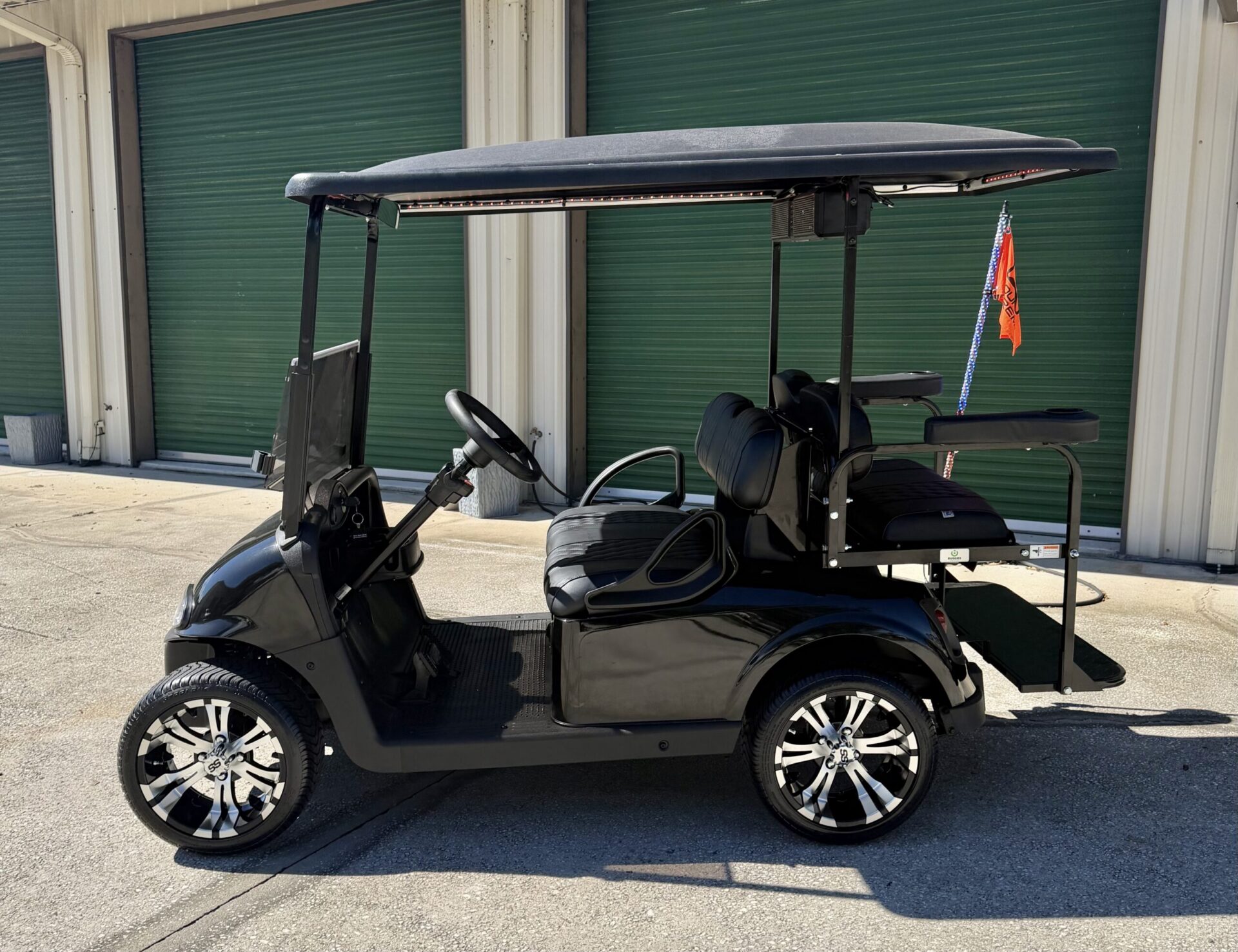 2020 E-Z-GO RXV
